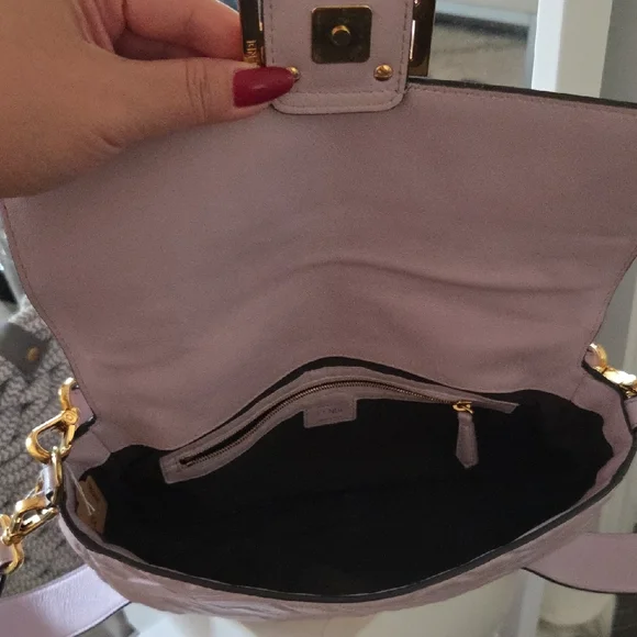 Fendi Lavender Baguette Shoulder Bag - Picture 6 of 14